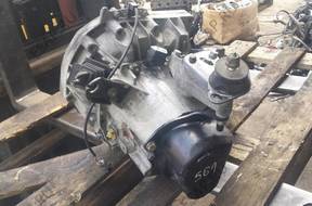 КОРОБКА ПЕРЕДАЧw Renault 1.9D JB3028 - 561