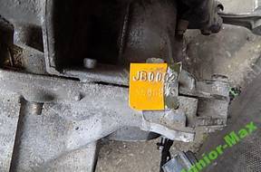 КОРОБКА ПЕРЕДАЧW RENAULT CLIO 1,2 JB0 032