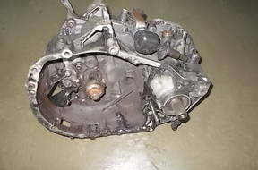 КОРОБКА ПЕРЕДАЧW RENAULT CLIO 2 II 1.9D 7700600037