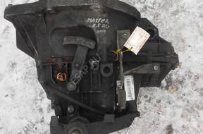 КОРОБКА ПЕРЕДАЧW  renault mast, opel movan 2,5 dci