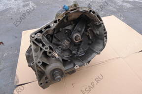 КОРОБКА ПЕРЕДАЧw RENAULT MEGANE 1.4 16V JB1946