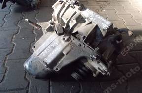 КОРОБКА ПЕРЕДАЧW RENAULT MEGANE I FL 1.6 16V JB3953