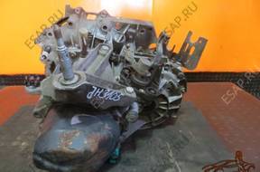 КОРОБКА ПЕРЕДАЧW RENAULT MEGANE II 1.4 16V JH3105