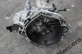 КОРОБКА ПЕРЕДАЧw RENAULT MEGANE II 1.5 DCI TL4A001