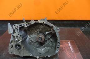 КОРОБКА ПЕРЕДАЧW RENAULT MEGANE II JB3105 1.4 16V