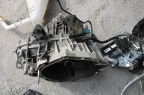 КОРОБКА ПЕРЕДАЧW RENAULT MEGANE III TL4A045