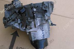 КОРОБКА ПЕРЕДАЧw Renault Megane1.4 16V JB1946