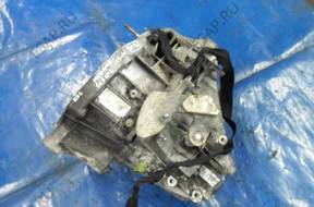КОРОБКА ПЕРЕДАЧW RENAULT SCENIC 1.5 DCI 2005 год CM TL4