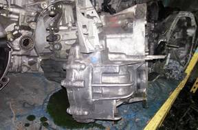 КОРОБКА ПЕРЕДАЧw Renault Scenic 1.9 dci 8200156391
