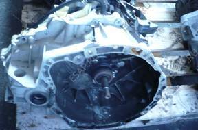 КОРОБКА ПЕРЕДАЧw Renault Scenic 1.9 DCI ND4004