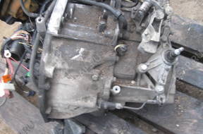 КОРОБКА ПЕРЕДАЧw Renault Scenic 1.9DCI 2006 год 6-СТУПЕНЧАТАЯw