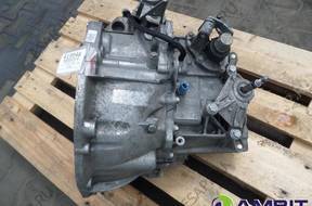 КОРОБКА ПЕРЕДАЧW RENAULT SCENIC 2 II 1.9 8200370824