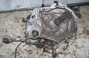 КОРОБКА ПЕРЕДАЧW RENAULT SCENIC I FL 1.6 16V JB3982