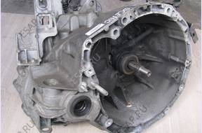 КОРОБКА ПЕРЕДАЧW RENAULT SCENIC II 1.9 dCi ND0 000