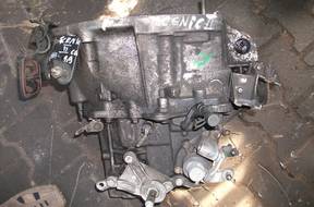 КОРОБКА ПЕРЕДАЧw Renault Scenic II 1.9DCI 'ND0002'