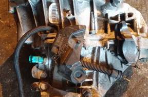 КОРОБКА ПЕРЕДАЧW RENAULT SCENIC III 1.5 DCI  TL4A05