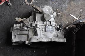 КОРОБКА ПЕРЕДАЧW SAAB 9-3 93 2.2 TID DTI FM57301