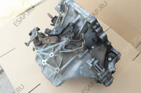 КОРОБКА ПЕРЕДАЧw Toyota AURIS 2.2 D-CAT 07-10