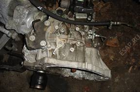 КОРОБКА ПЕРЕДАЧW TOYOTA AURIS COROLLA 1.6 16V 2011 год,