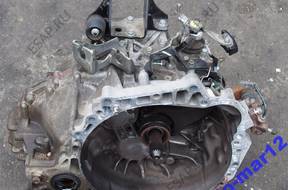 КОРОБКА ПЕРЕДАЧW TOYOTA AURIS COROLLA 2.0 D4D 126KM