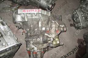 КОРОБКА ПЕРЕДАЧw Toyota Avensis 2.0 TD T22