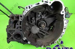 КОРОБКА ПЕРЕДАЧw TOYOTA AVENSIS I T22 2.0 D4D 2002 год