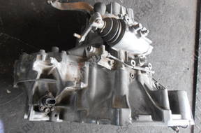 КОРОБКА ПЕРЕДАЧW = TOYOTA CARINA E / 2.0 D  3107523