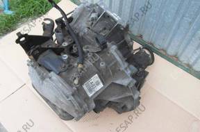 КОРОБКА ПЕРЕДАЧw Toyota Corolla E12 1.6 VVTI АВТОМАТ