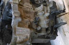 КОРОБКА ПЕРЕДАЧw Toyota Corolla e12 2.0 D4D