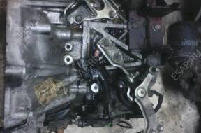 КОРОБКА ПЕРЕДАЧW TOYOTA COROLLA VERSO 2,2D-CAT 177K