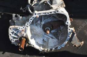 КОРОБКА ПЕРЕДАЧw TOYOTA RAV4 2.0B 110KW  E3504 3