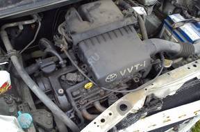 КОРОБКА ПЕРЕДАЧW  TOYOTA YARIS 02 1,0VVTI 3DRZWI