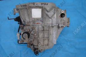 КОРОБКА ПЕРЕДАЧW TOYOTA YARIS 1.0 99-2005 год