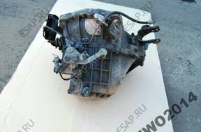 КОРОБКА ПЕРЕДАЧW TOYOTA YARIS 1.0 БЕНЗИН 99-2005 год FRANCUZ