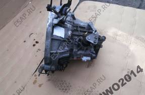 КОРОБКА ПЕРЕДАЧW TOYOTA YARIS 1.0 БЕНЗИН 99-2005 год FRANCUZ