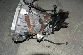 КОРОБКА ПЕРЕДАЧW TOYOTA YARIS 1.3 VVTI 99-2005