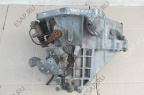 КОРОБКА ПЕРЕДАЧw Toyota YARIS II 1.0  VVTi 06-11