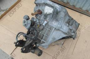 КОРОБКА ПЕРЕДАЧw Toyota YARIS II 1.3  VVTi 06-09