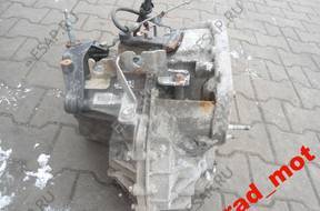 КОРОБКА ПЕРЕДАЧW TRAFIC VIVARO 1.9 DCI 6B 01-2006 год