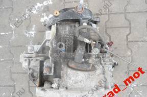 КОРОБКА ПЕРЕДАЧW TRAFIC VIVARO 1.9 DCI 6B 01-2006 год