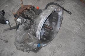 КОРОБКА ПЕРЕДАЧW TRAFIC VIVARO 2.0 DCI 09 год, PF6010