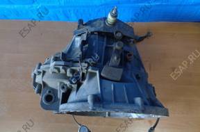 КОРОБКА ПЕРЕДАЧW TRAFIC VIVARO 2.0 DCI 6B. PF6