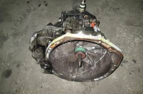 КОРОБКА ПЕРЕДАЧW TRAFIC VIVARO 2.0  DCI PF6010