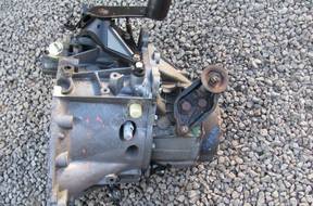 КОРОБКА ПЕРЕДАЧW ULYSSE PEUGEOT 806 1.9 20DL34