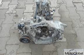 КОРОБКА ПЕРЕДАЧW VOLKSWAGEN GOLF IV 2.0 EGV