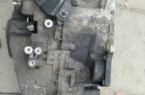 КОРОБКА ПЕРЕДАЧw  Volvo S40 V40 1.9 1023678