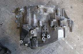 КОРОБКА ПЕРЕДАЧW VOLVO S40 V40 1.9 D P30616072