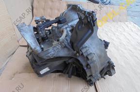 КОРОБКА ПЕРЕДАЧW VOLVO S40 V50 1.6D 3M5 год,71096YF