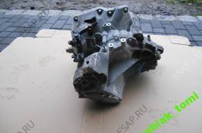 КОРОБКА ПЕРЕДАЧW VOLVO S40 V50 P1285218 CV6 год,7002GC