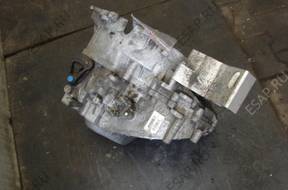 КОРОБКА ПЕРЕДАЧw Volvo S60 I 2,4D